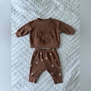 NWOT - Carter’s Matching Set